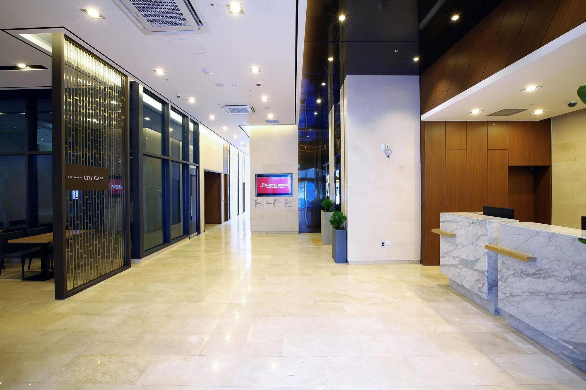 On City Hotel Cheonan Exterior foto
